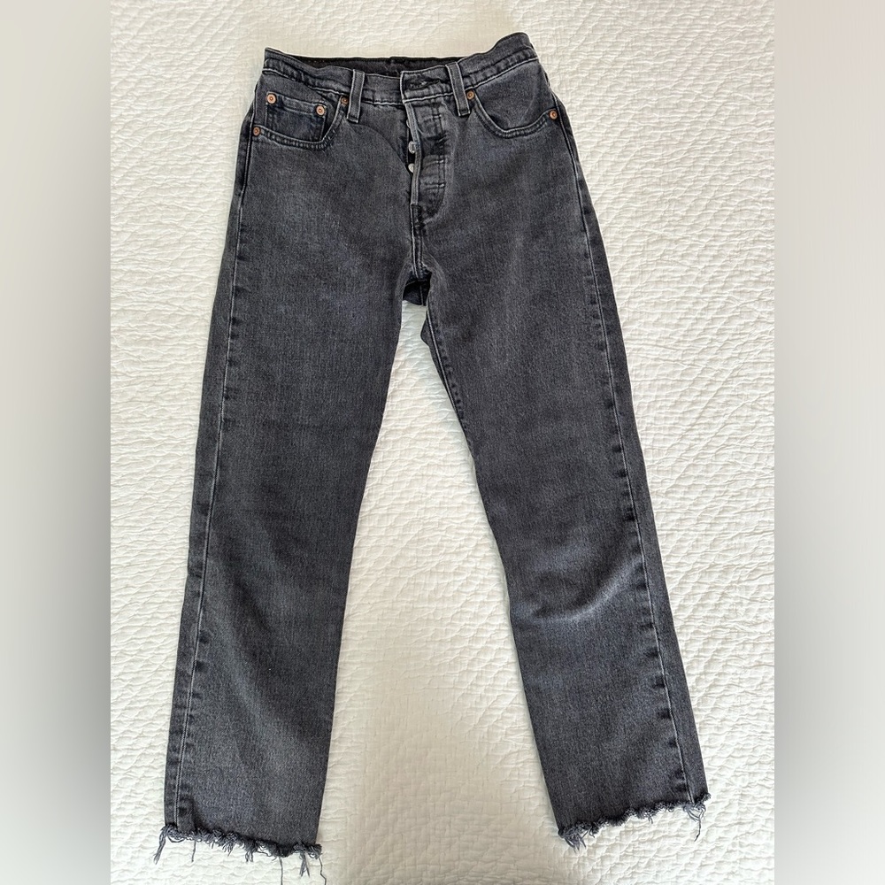 Levi’s 501 crop jeans